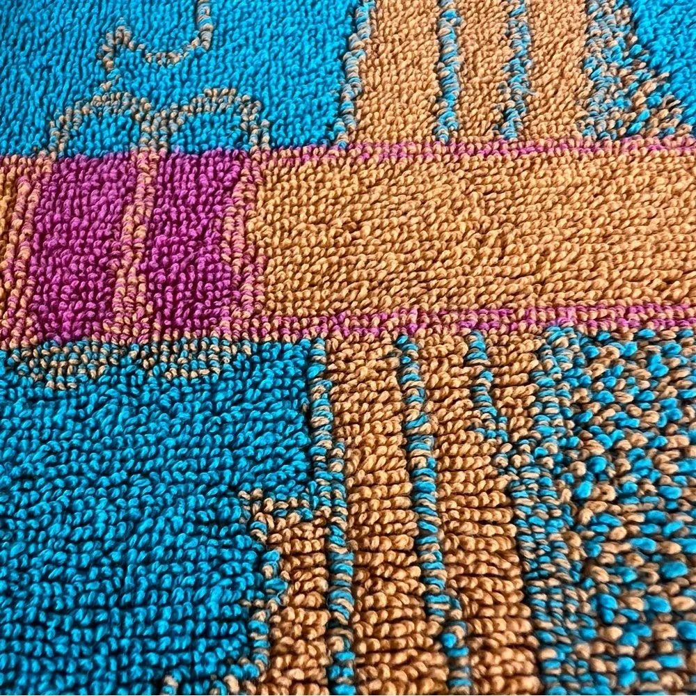 VTG Perched Parrots Palm Trees Retro Beach Towel Bright Colorful 26x55 NICE!